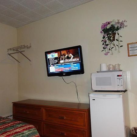 Hillside Inn Pembroke Ruang foto