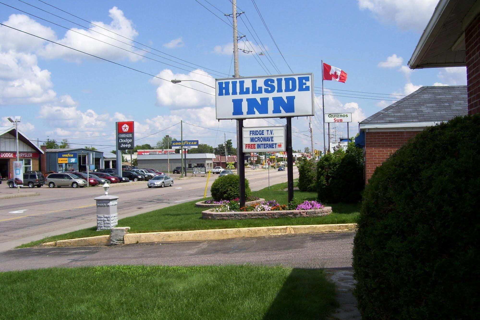 Hillside Inn Pembroke Bagian luar foto