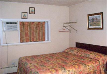 Hillside Inn Pembroke Bagian luar foto